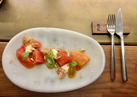PUR Restaurant by null