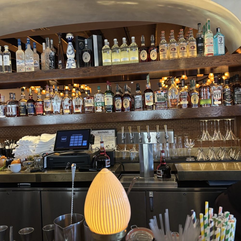 Goodwin’s - Cocktail Bars Near Me - Dallas, Texas Goodwin’s - Cocktail Bars Near Me - Dallas, Texas
