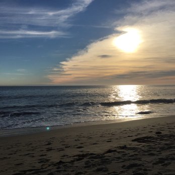 More Mesa Beach - Sunset happening soon - Beaches Near Me - Santa Barbara, California