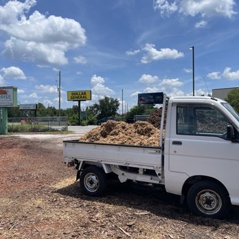 Sunrise Landscape Supply - first mulch trip in the kei truck! fits 1 cubic yard. - Landscaping Near Me - Orlando, Florida Sunrise Landscape Supply - first mulch trip in the kei truck! fits 1 cubic yard. - Landscaping Near Me - Orlando, Florida