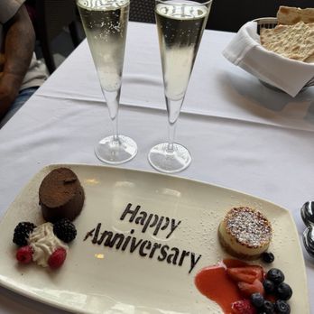 The Capital Grille - Steakhouses Near Me - Raleigh, North Carolina