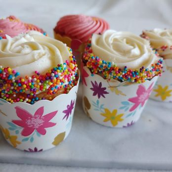 Erinspiration Bake Shop - Custom Cakes Near Me - Ft Mitchell, Kentucky Erinspiration Bake Shop - Custom Cakes Near Me - Ft Mitchell, Kentucky