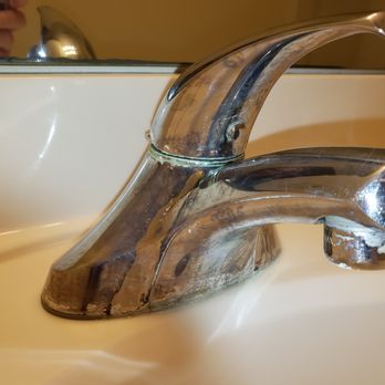 Catspaw - BA faucet etched by acid - Home Cleaning Near Me - Madison, Wisconsin
