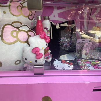 Hello Kitty Cafe - Desserts Near Me - Las Vegas, Nevada