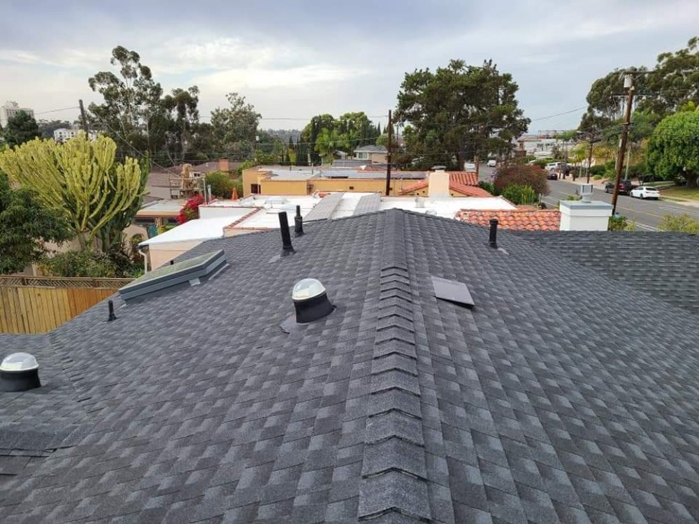 Slide of No Limit Roofing