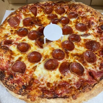 Sammy's Place - a pepperoni pizza in a box - Pizza Near Me - Pittsburgh, Pennsylvania
