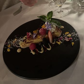 Basilic Restaurant - Lemon Tart - Dessert Special - French Near Me - Newport Beach, California Basilic Restaurant - Lemon Tart - Dessert Special - French Near Me - Newport Beach, California