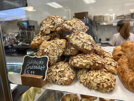 Brioche de Paris by null