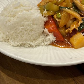 Maguro - Sweet and Sour chicken - Sushi Bars Near Me - Brookline, Massachusetts Maguro - Sweet and Sour chicken - Sushi Bars Near Me - Brookline, Massachusetts