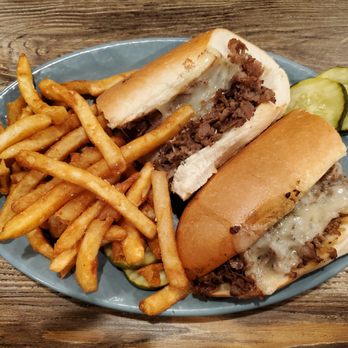 Fred's Tavern - French Onion Cheesesteak - Bars Near Me - Stone Harbor, New Jersey