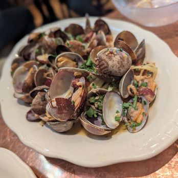 The Pink Door - Luigine Alla Vongole - Italian Near Me - Seattle, Washington The Pink Door - Luigine Alla Vongole - Italian Near Me - Seattle, Washington