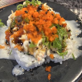 O2 Sushi - Baked Spicy Scallop Hand Roll - Conveyor Belt Sushi Near Me - Phoenix, Arizona O2 Sushi - Baked Spicy Scallop Hand Roll - Conveyor Belt Sushi Near Me - Phoenix, Arizona