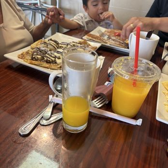 London Cafe - Banana Nutella Crepes - Breakfast & Brunch Near Me - Houston, Texas London Cafe - Banana Nutella Crepes - Breakfast & Brunch Near Me - Houston, Texas