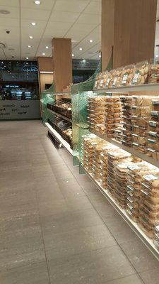 Grodzinski Stamford Hill bakery by null
