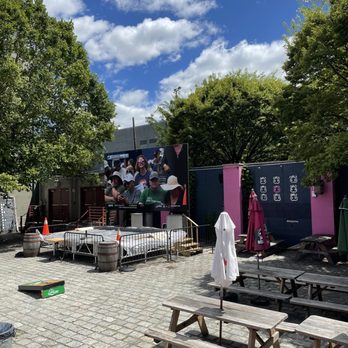 Pig Beach BBQ - Stage - Barbeque Near Me - Astoria, New York Pig Beach BBQ - Stage - Barbeque Near Me - Astoria, New York