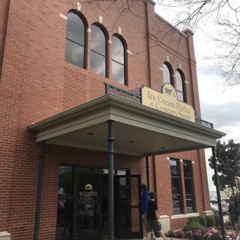 Blue Bell Creameries - Ice Cream & Frozen Yogurt Near Me - Brenham, Texas