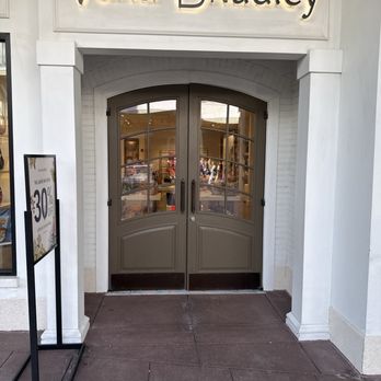 Vera Bradley - Welcome - Accessories Near Me - Oak Brook, Illinois Vera Bradley - Welcome - Accessories Near Me - Oak Brook, Illinois