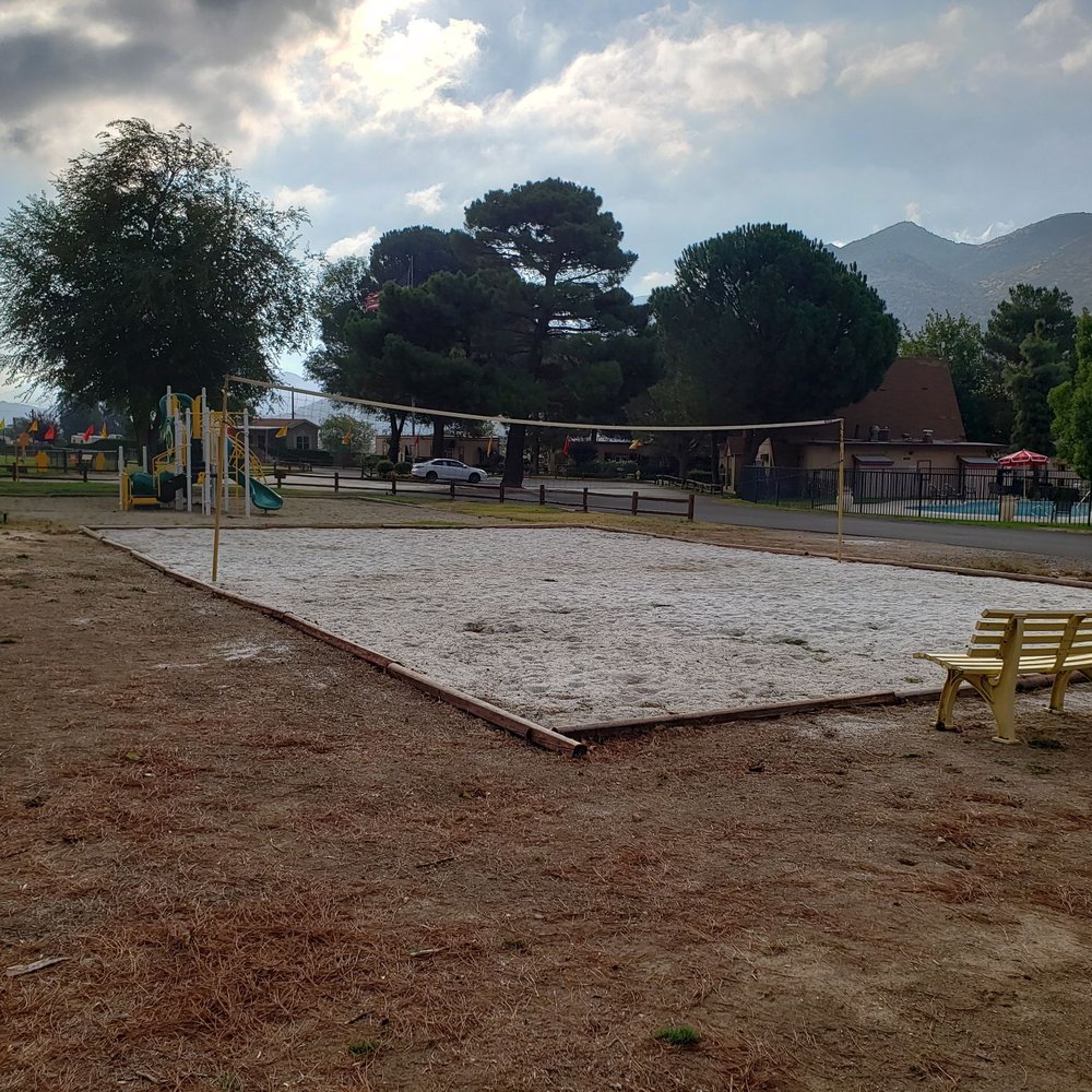 Banning Stagecoach KOA - Volleyball court - Campgrounds Near Me - Banning, California