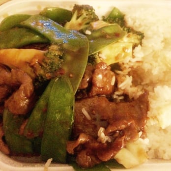 Iron Chef - Beef & broccoli w/ snow peas. A pretty generous portion! - Chinese Near Me - Lexington, Kentucky