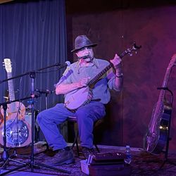 Palaver Tree Theater - Frank Lindamood