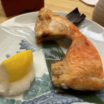 I-NABA - Salmon kama/collar - Japanese Near Me - Honolulu, Hawaii I-NABA - Salmon kama/collar - Japanese Near Me - Honolulu, Hawaii