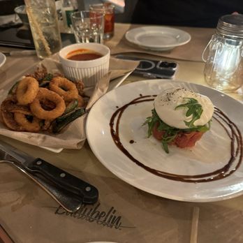 Battubelin - Burrata and fried calamari - Pizza Near Me - Miami, Florida Battubelin - Burrata and fried calamari - Pizza Near Me - Miami, Florida