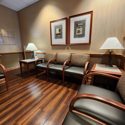 Northside Hospital Outpatient Center At Meridian Mark - Relaxing waiting area