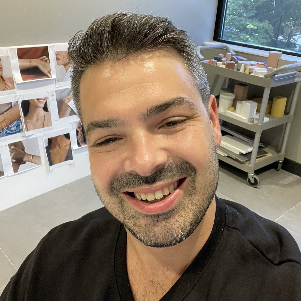 Sal Santoro's Instagram, Twitter & Facebook on IDCrawl