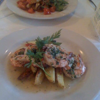 Sages Restaurant - Prawns and halibut - Italian Near Me - Redmond, Washington Sages Restaurant - Prawns and halibut - Italian Near Me - Redmond, Washington