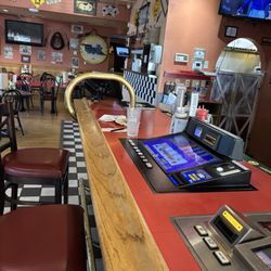 The Pig BBQ & Pub - Empty bar and restaurant