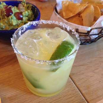 Quiubo - De Lujo - Mexican Near Me - Naperville, Illinois