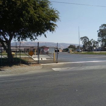 San Martin Transfer Station - Entrance - Recycling Center Near Me - San Martin, California San Martin Transfer Station - Entrance - Recycling Center Near Me - San Martin, California
