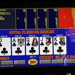Q Casino + Resort - Nice video poker games but the smoking will make it unpleasant