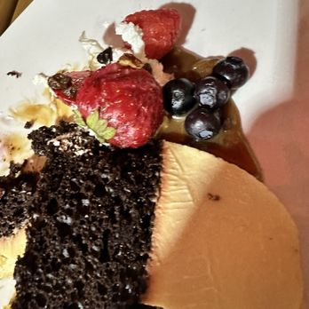Herencia - Chocoflan!!!! Delicious - Mexican Near Me - Albuquerque, New Mexico