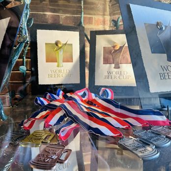 Bull & Bush - Many awards - American Near Me - Denver, Colorado