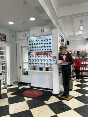 Zak & Mac's Chocolate Haus by null