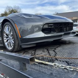 M&T Towing - Corvette loading on rollback