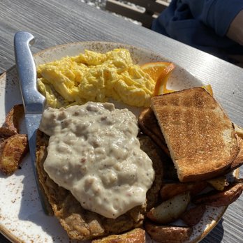 Clear Sky Cafe - Country Fried Steak - New American Near Me - Clearwater, Florida