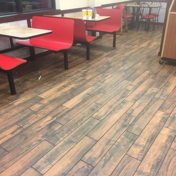 Chicken Express - the inside of a restaurant - Fast Food Near Me - Kennedale, Texas Chicken Express - the inside of a restaurant - Fast Food Near Me - Kennedale, Texas