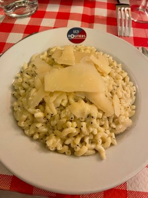 AUX BONS CRUS by null