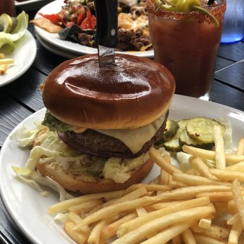 Hollywood Beach Cafe - Breakfast & Brunch Near Me - Oxnard, California