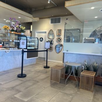 Bakerista - Inside - Bakeries Near Me - Orange, California Bakerista - Inside - Bakeries Near Me - Orange, California
