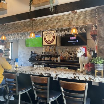 Hungry Goat Scratch Kitchen & Wine Bar - Wine Bars Near Me - Morrison, Colorado