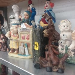World Thrift - Weird stuff.. Don't get why this horse thing is 14$ though..