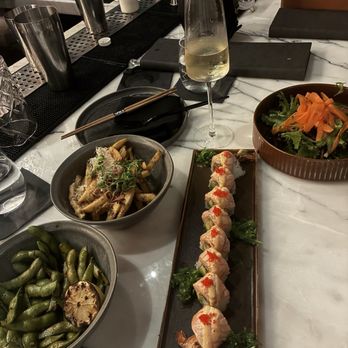 Spice - Spice sushi Truffle fries Edamame Garden salad - Cocktail Bars Near Me - Atlanta, Georgia Spice - Spice sushi Truffle fries Edamame Garden salad - Cocktail Bars Near Me - Atlanta, Georgia