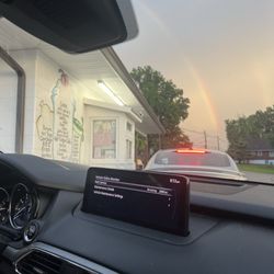 Valley Dairy Freeze - Drive thru