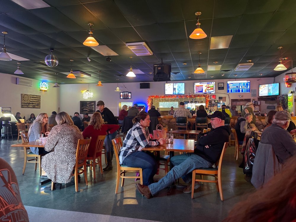 ROCK HOUSE BAR & GRILL Updated September 2024 2560 William Flynn