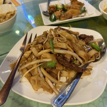 Shanghai Bistro - Chow Fun - Chinese Near Me - Reno, Nevada