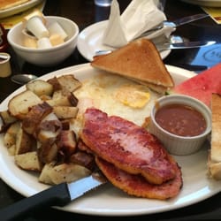 Molly's Country Kitchen - Peameal bacon and eggs with home fries.