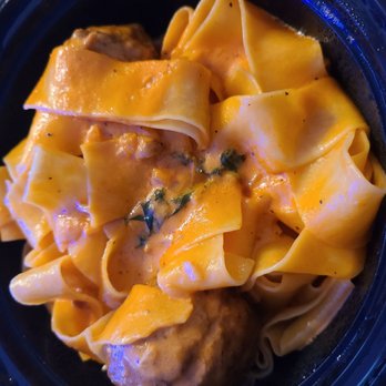 Pasta Party - BYOP Pappardelle in pink sauce with meatballs - Pizza Near Me - Orange, California Pasta Party - BYOP Pappardelle in pink sauce with meatballs - Pizza Near Me - Orange, California